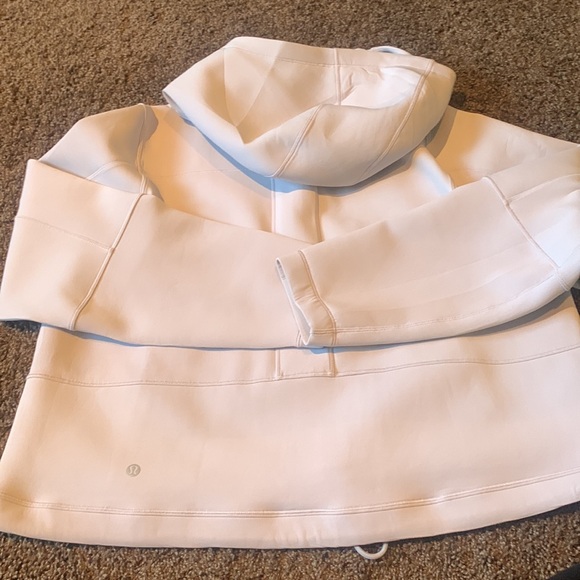 Lululemon Air quarter zip - Picture 2 of 3